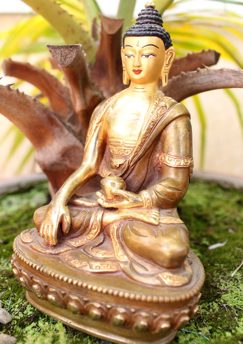 Gold Plated 6" High Shakyamuni Buddha Statue - nepacrafts