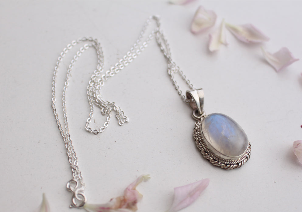 Elegant Blue Moonstone Pendant with Silver Chain 925 Silver Sterling - nepacrafts