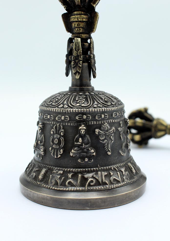 Eight Auspicious  High Quality  Bell and Dorjee Small Set