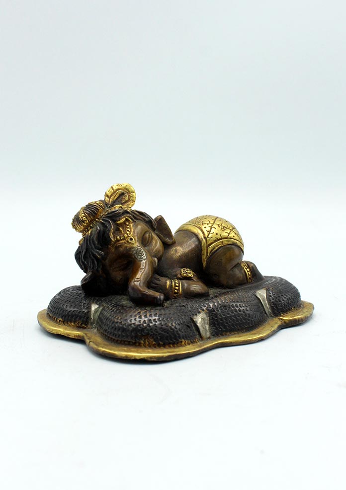 Sleeping Baby Ganesha Brass Statue 2.2 Inch