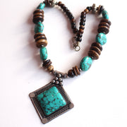 White Metal Faux Turquoise Pendant Necklace - nepacrafts