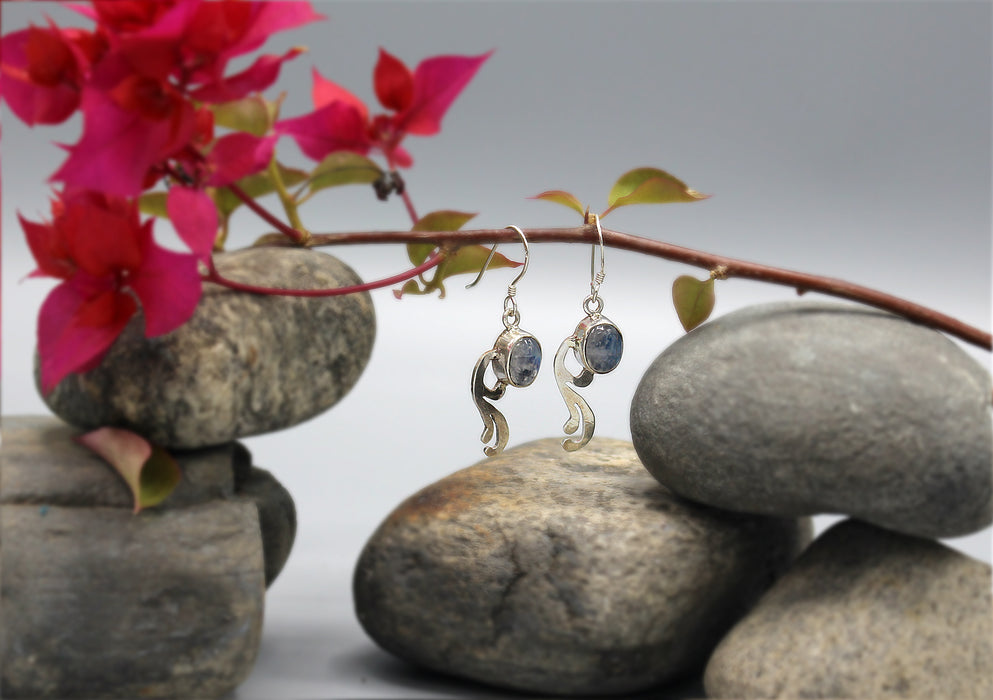 Leaf Moon Stone Sterling Silver Earrings - nepacrafts