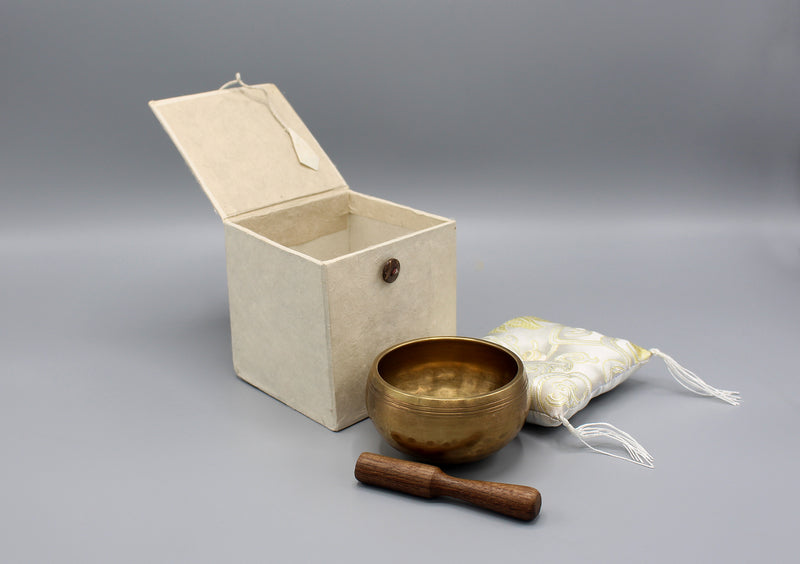 Hand Hammered Singing Bowl Gift Set - nepacrafts