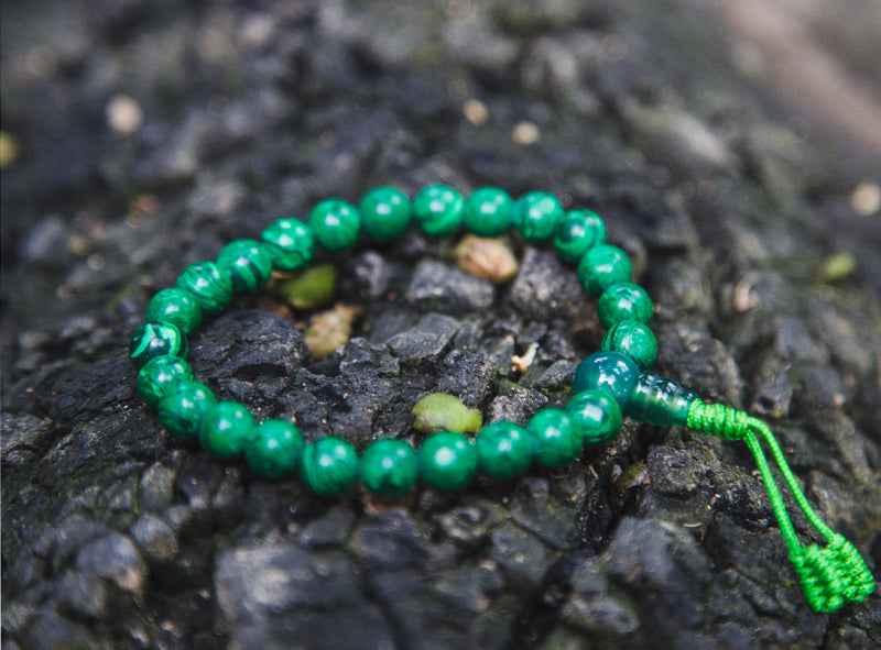 Tibetan Malachite Buddhist Wrist Mala - nepacrafts
