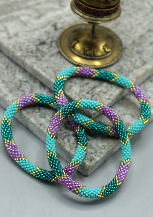 Dark Green, Gold & Mixed Beads Nepalese Roll on Bracelet