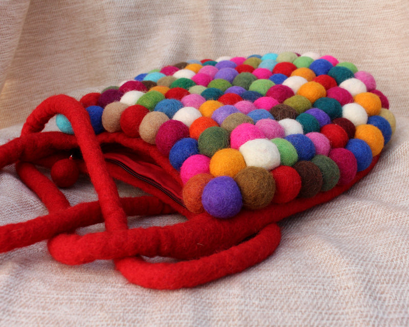 Red Felt Gumball Shoulder Bags - nepacrafts