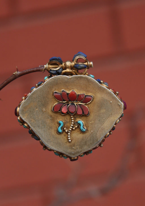 Goldplated Silver Sterling Cheppu Ghau Pendant - nepacrafts