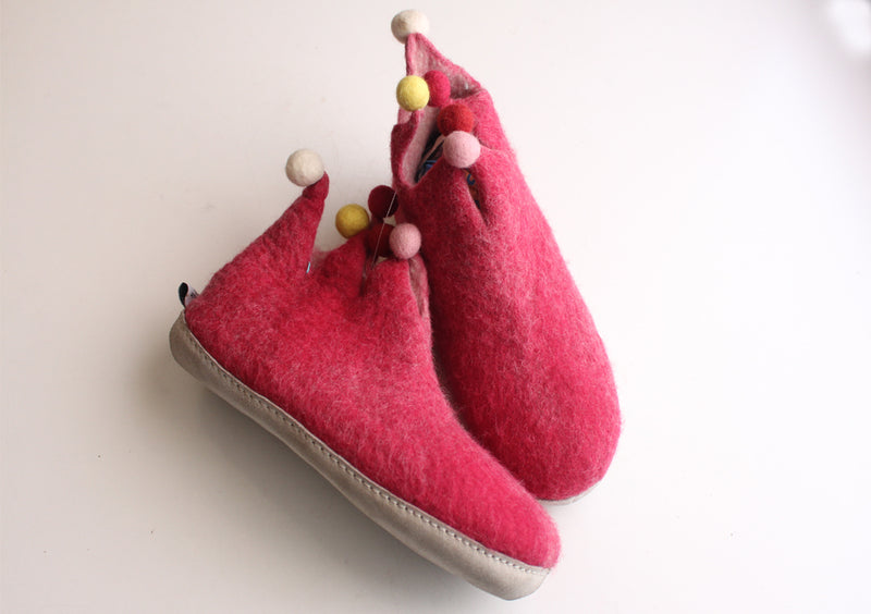 Trendy Pink Felt Slipper from Nepal - nepacrafts
