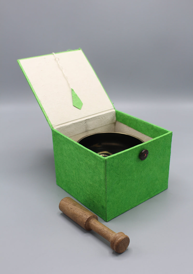Green Tara Fine Carving Tibetan Singing Bowl Gift Set
