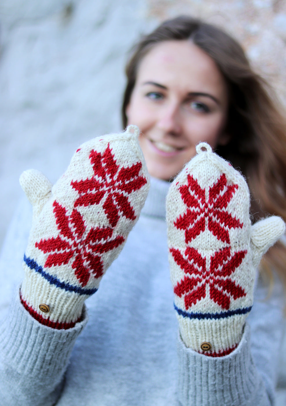 Pure Wool Snow Flake Pattern Convertible Mittens — NepaCrafts Product