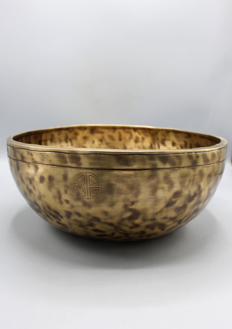 Full Moon Sound Therapy Tibetan Singing Bowl Note B