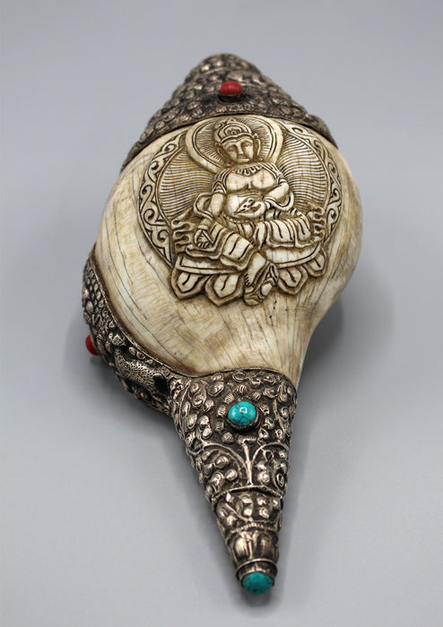 Zambala Kubera Carving Conch Shell with Turquoise and Coral Decoration - nepacrafts