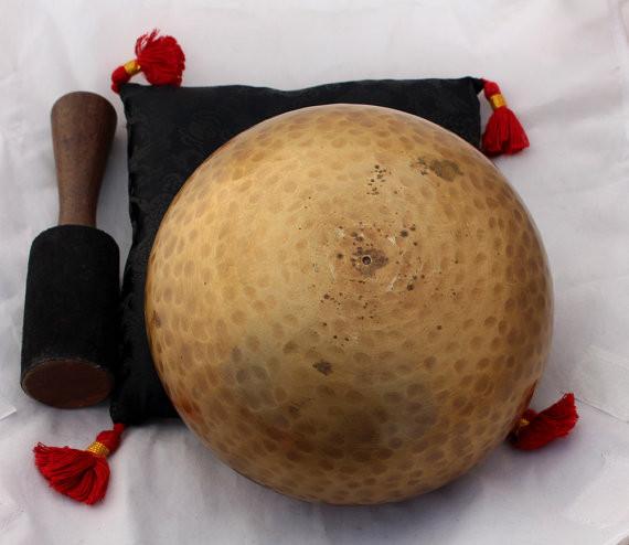 Hand Hammered Tibetan Singing Bowls 16 cm