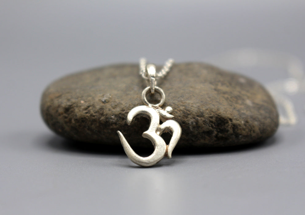 Om Carving Sterling Silver Pendant - nepacrafts
