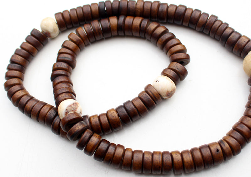 Disk Shaped Yak Bone Prayer Mala with White Conch Counter - nepacrafts