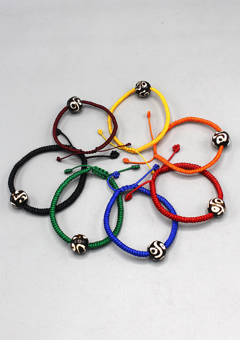 Lucky Knots Tibetan Dzi Bead Bracelet in Black