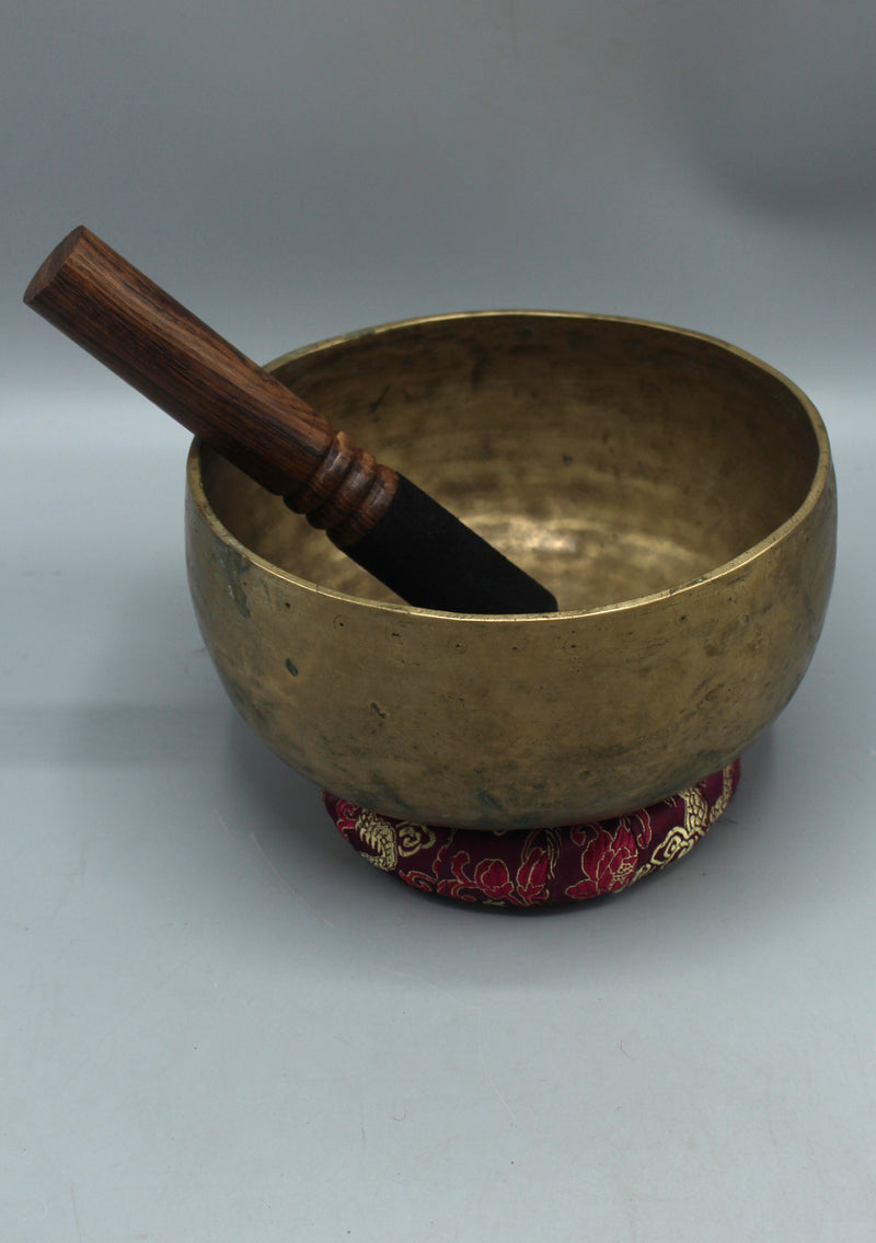 Large Antique Thadobati Thick Singing Bowl 7" 890 GM