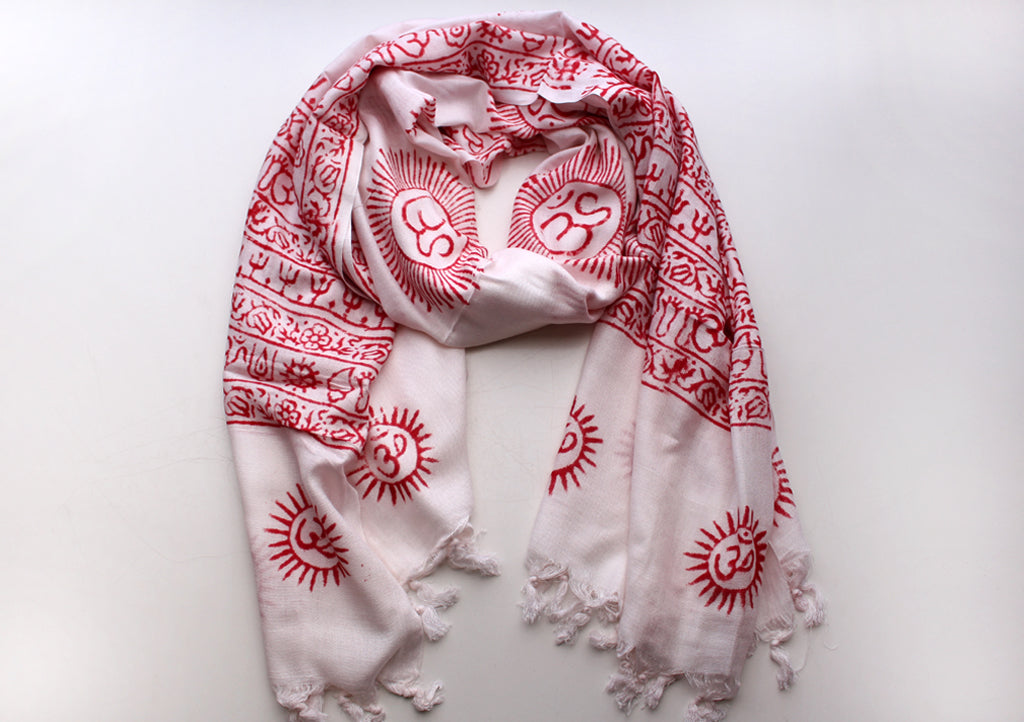 om printed shawl