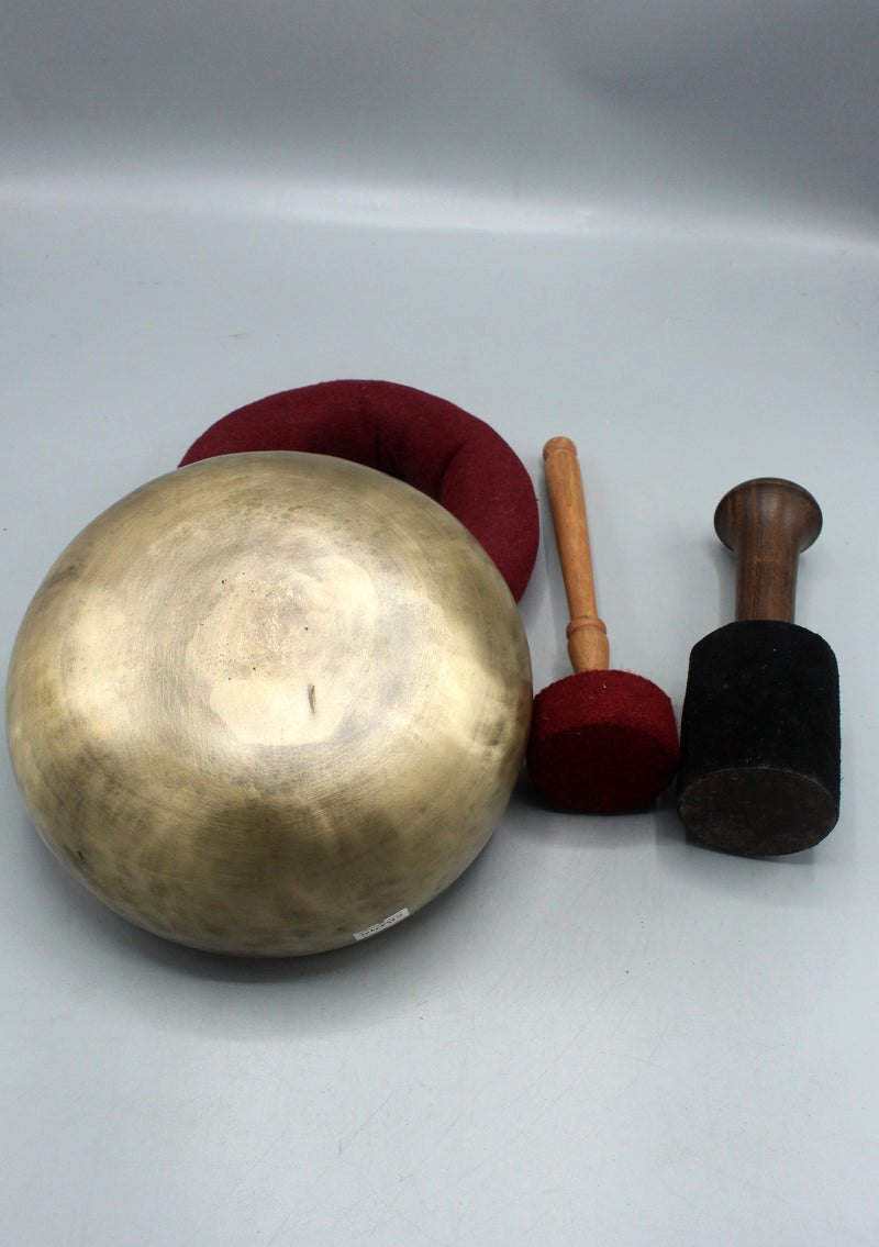 Nepalese Healing Old Singing Bowl