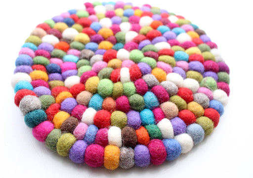 Round Colorful Felt Balls Placemat 20 cm Diameter - nepacrafts