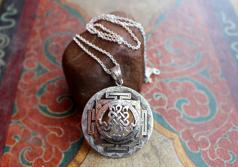 Auspicious Endless Knot Silver Mandala Pendant - nepacrafts