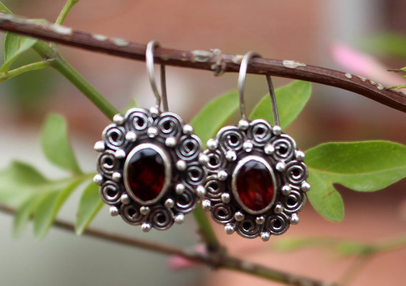 Round Silver Carving Flower Earrings with Garnet Inlays - nepacrafts