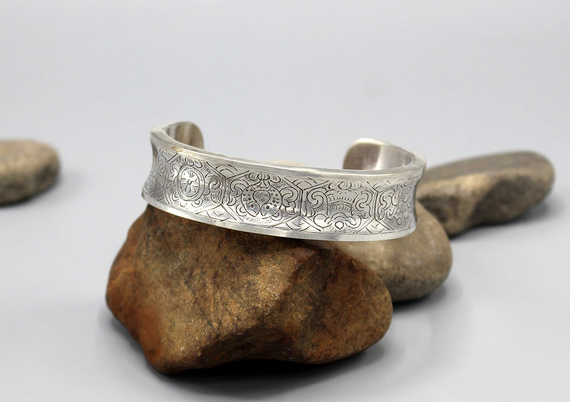 Tibetan Auspicious Symbol Sterling Silver Bracelet - nepacrafts