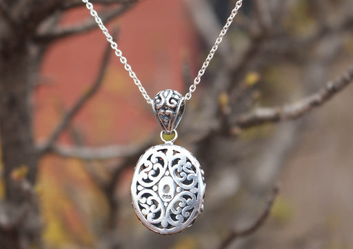 Elegant Rainbow Moonstone Flower Carving Sterling Silver Pendant - nepacrafts