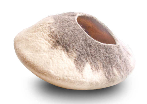 Ecofriendly Cat House, Handmade Felted White Cat Cave - nepacrafts