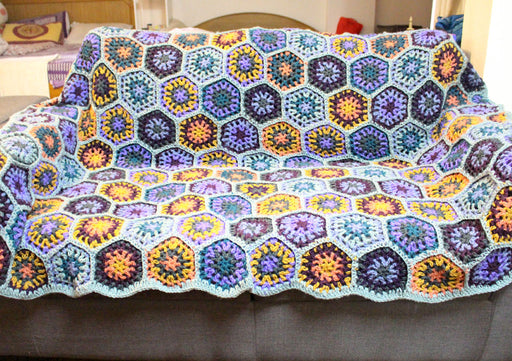 Hexagon Motif Pattern Hand Crochet Blue Multicolor Woolen Blanket/Throw - nepacrafts