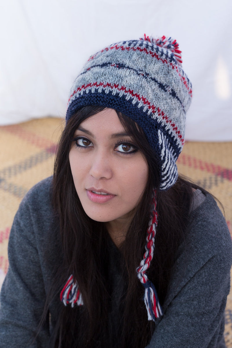 Woolen Snow Flake Design Sherpa Hat - nepacrafts