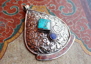 Flower Carved Raindrop Pendant with Turquoise and Lapis Inlaid - nepacrafts