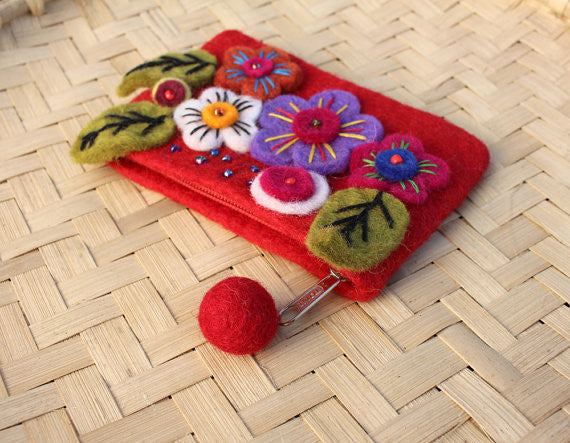 Felt Coin Purse decorated with flower & Beads - nepacrafts