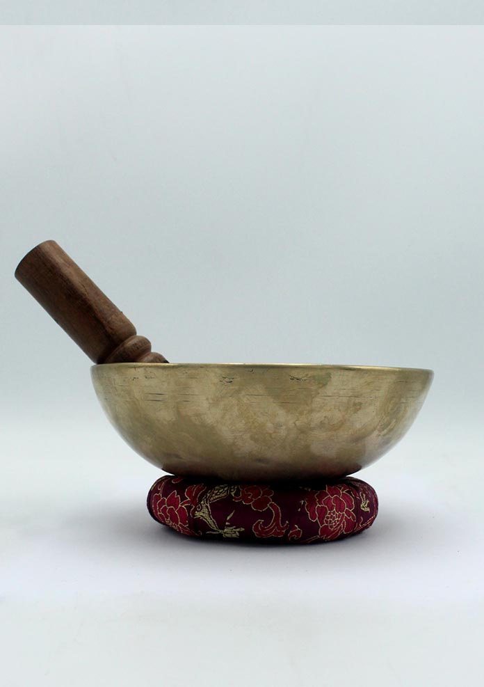 Hand Hammered ManiPuri Tibetan Singing Bowl
