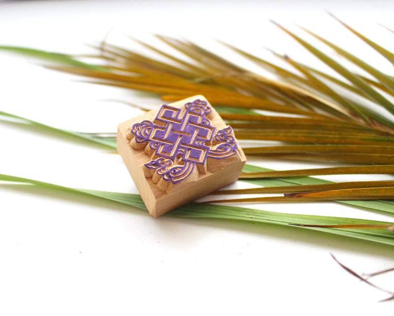 Auspicious Endless Knot Wooden Stamp - nepacrafts