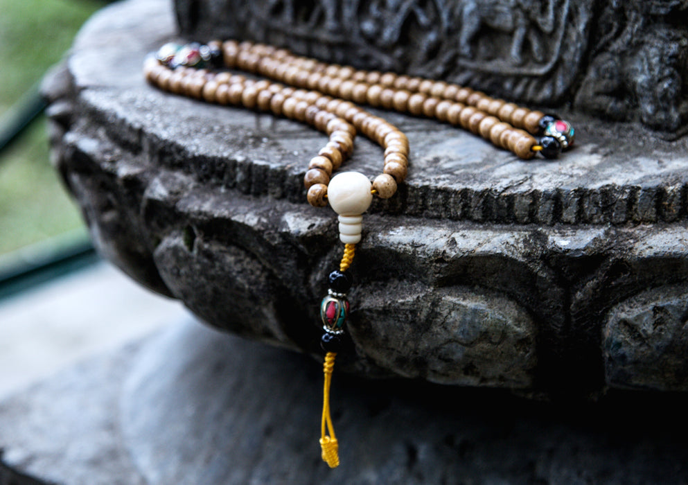Traditional Bone Prayer Malas with Conch Guru Beads - nepacrafts