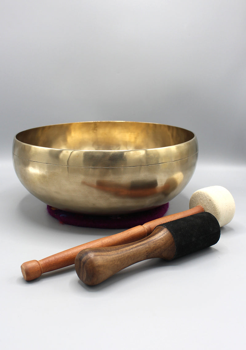 Hand Hammered Plain Large Tibetan Singing Bowl 11.5"