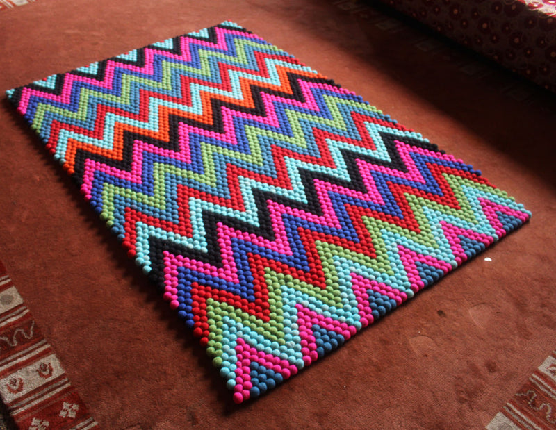 Zig Zag Pattern Rectangular Felt Carpets, Felt Ball Rugs 6x4 ft-FR031 - nepacrafts