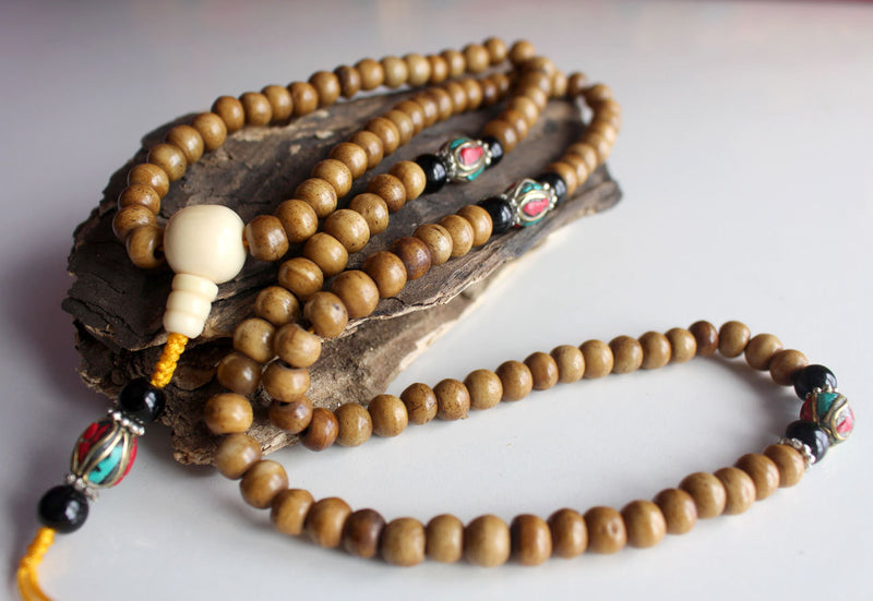 Traditional Bone Prayer Malas with Conch Guru Beads - nepacrafts