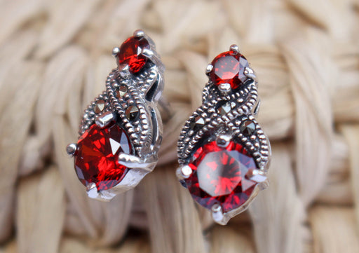 Shiny Garnet Inlaid Sterling Silver Earrings - nepacrafts
