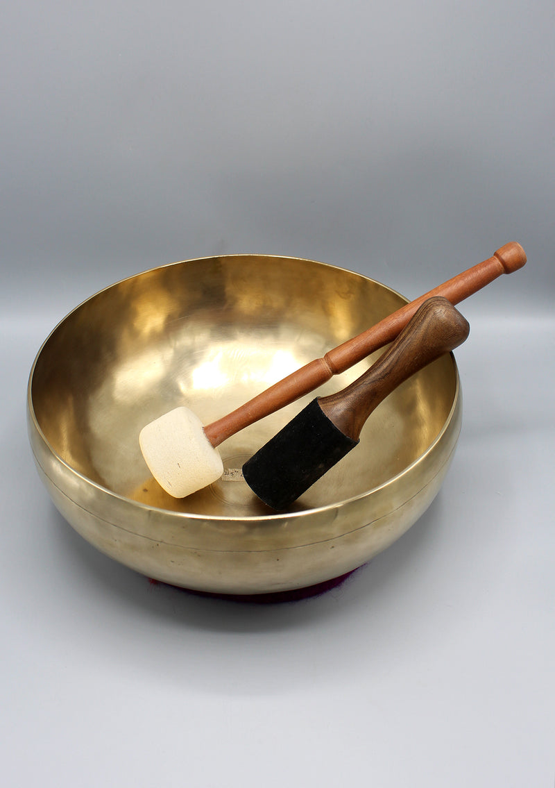 Hand Hammered Plain Large Tibetan Singing Bowl 11.5"