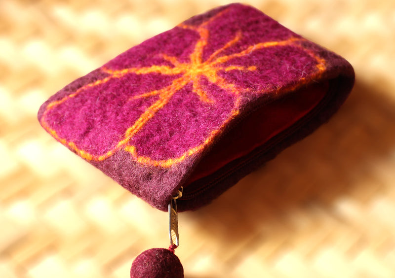 Gorgeous Felt Wool Flower Pattern Women's Coin Pouch 4"x6" - nepacrafts