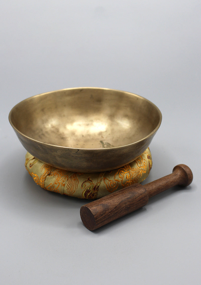 Tibetan Antique ManiPuri Singing Bowl
