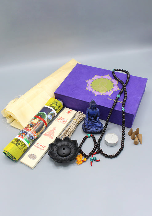 Prayer Flags, Mala and Statue Buddhist Travel Altar Box