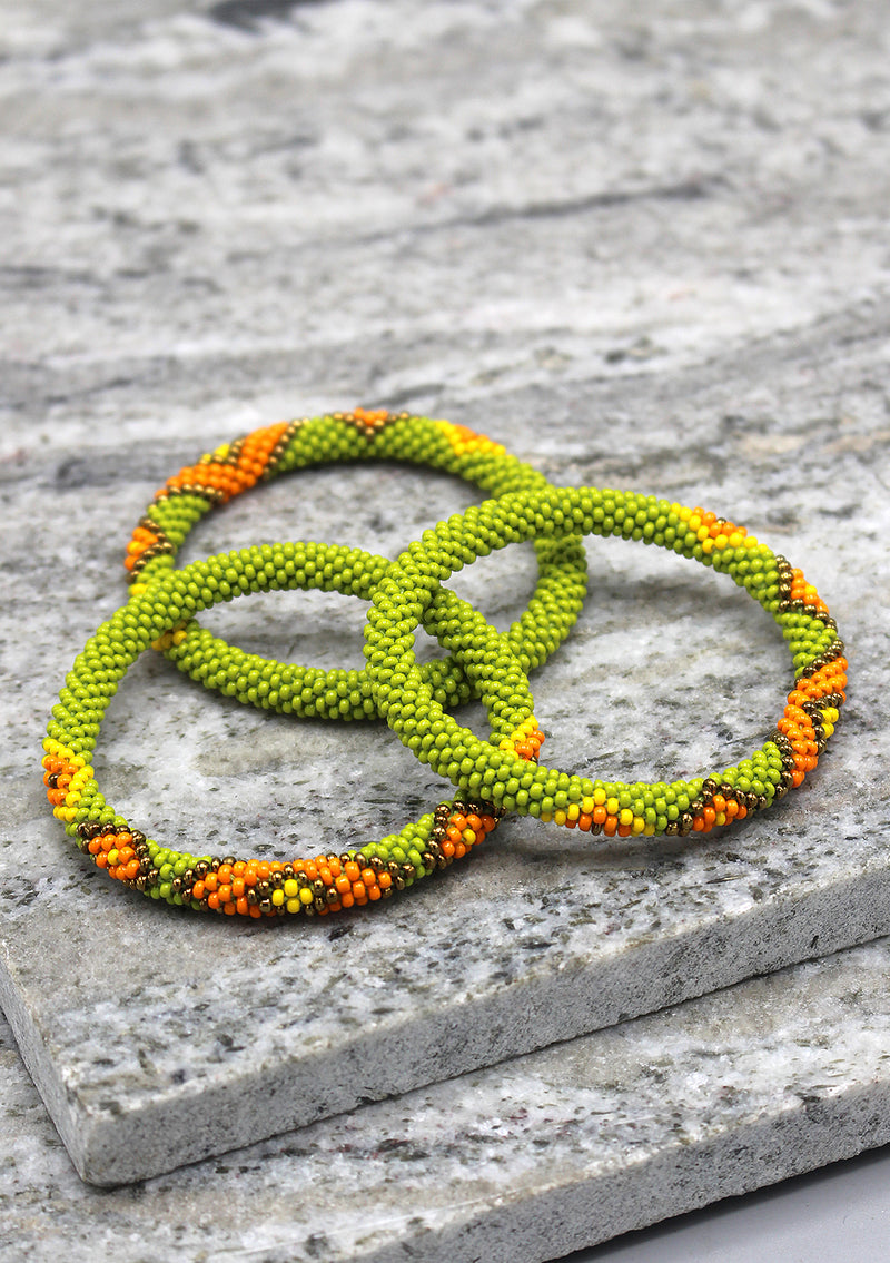 Parrot Green and Multi Colors Diamond Shape Glass Beads Bracelet