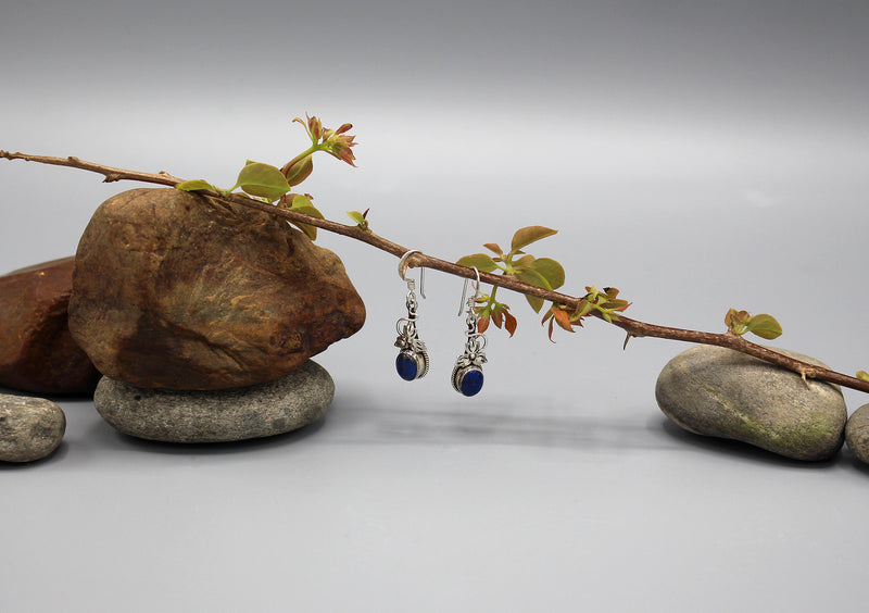 Leaf Design Lapis Inlaid Sterling Silver Earrings - nepacrafts