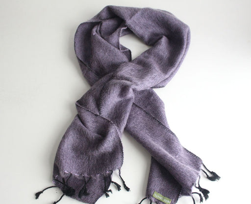 Hand Loomed Gray Pink Three Ply Woolen Muffler Scarf - nepacrafts