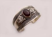 Garnet Inlaid White Metal Bracelet - nepacrafts
