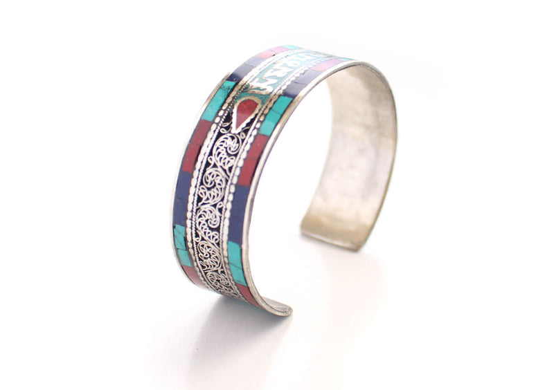 Om Mani Mantra Encarved Tibetan Wrist Bracelet - nepacrafts