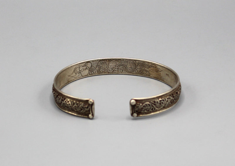 Tibetan Om Mani Carving Sterling Silver Bracelet - nepacrafts